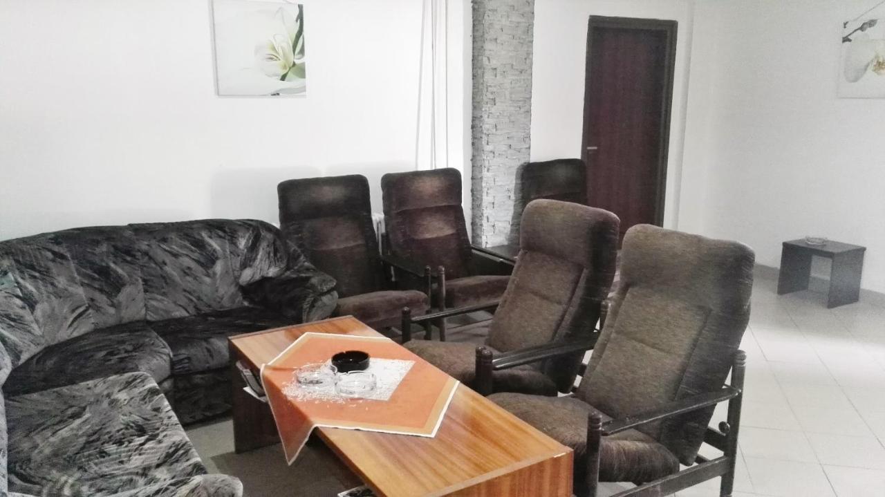 Garni Hotel Liptovsky Mikulas Luaran gambar