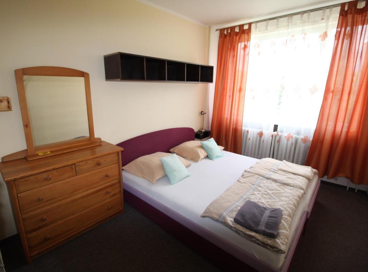 Garni Hotel Liptovsky Mikulas Luaran gambar